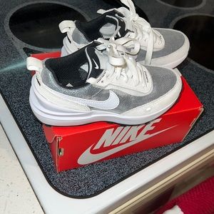 Nike waffle one PS WITH BOX!